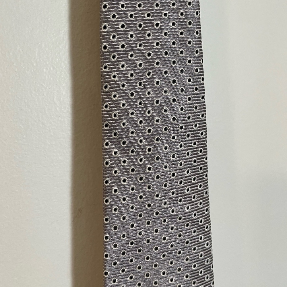Lauren Ralph Lauren 100% Silk Necktie Tie Silver Black Dot Formal Or Office